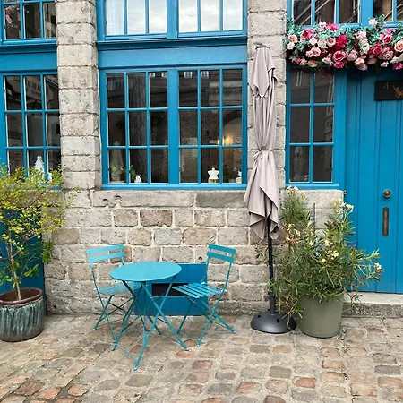 Séjour chez l'habitant Privee Place Aux Oignons
